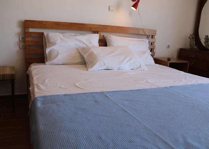 Xenia's Apt In West Moat Chania *